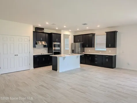938 Soleway Avenue NW Palm Bay FL 32907