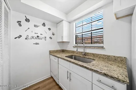 1300 Arlington Lane NE Palm Bay FL 32905