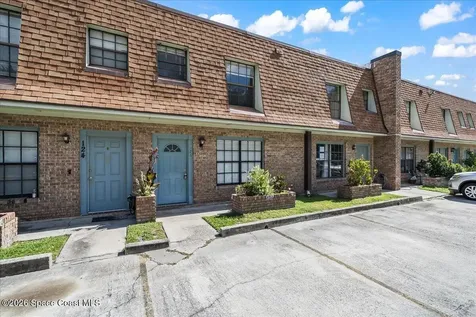 1300 Arlington Lane NE Palm Bay FL 32905