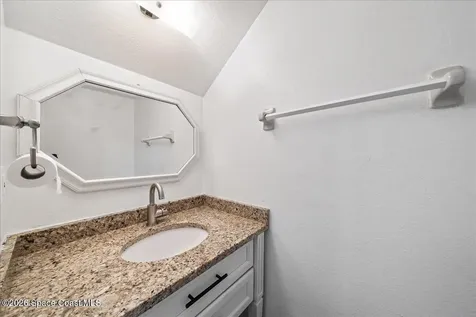 1300 Arlington Lane NE Palm Bay FL 32905