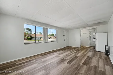 842 Torrence Lane Melbourne FL 32935