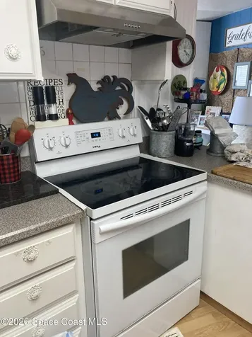1056 Wood Court NE Palm Bay FL 32907