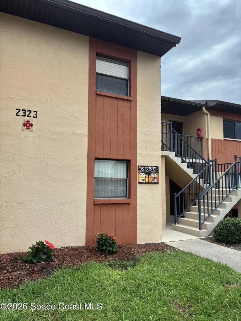 2323 Golf Lake Circle Melbourne FL 32935