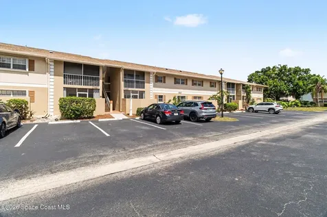1648 Sunny Brook Lane NE Palm Bay FL 32905