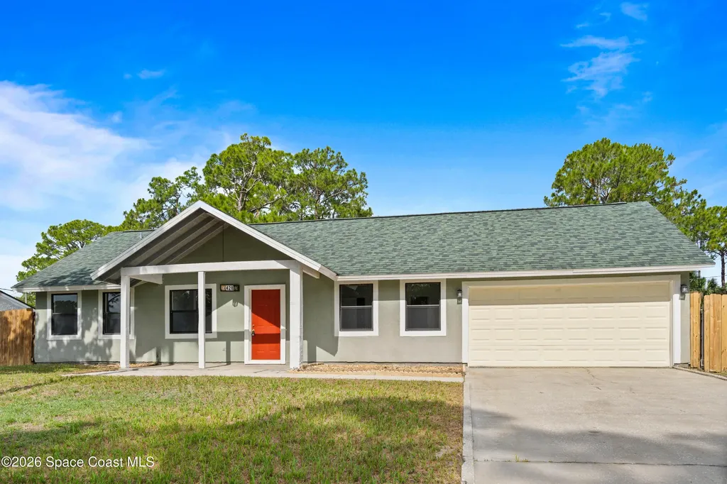 428 Santo Domingo Avenue SW Palm Bay FL 32908
