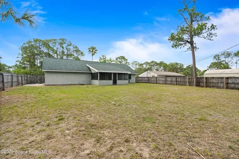 428 Santo Domingo Avenue SW Palm Bay FL 32908
