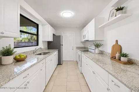 428 Santo Domingo Avenue SW Palm Bay FL 32908