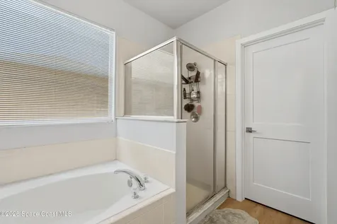 1541 Gardenton Street NW Palm Bay FL 32907
