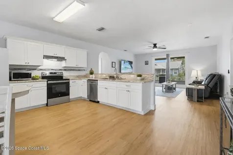 1541 Gardenton Street NW Palm Bay FL 32907