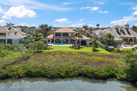269 Lansing Island Drive Indian Harbour Beach FL 32937