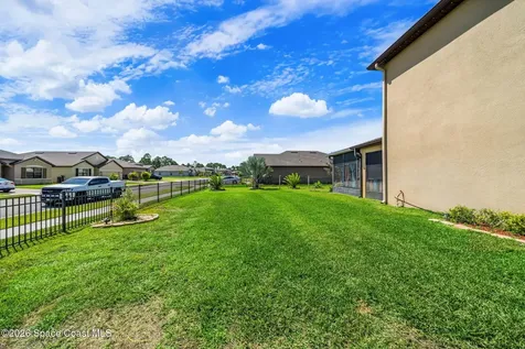 777 Old Country Road SE Palm Bay FL 32909