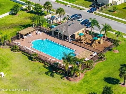 777 Old Country Road SE Palm Bay FL 32909