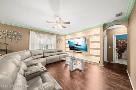 777 Old Country Road SE Palm Bay FL 32909