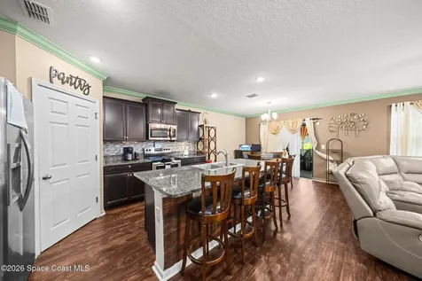 777 Old Country Road SE Palm Bay FL 32909