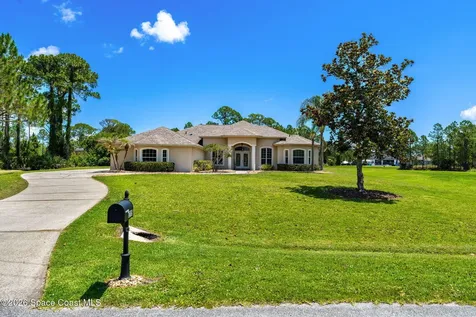 3705 Sparrow Hawk Trail Mims FL 32754