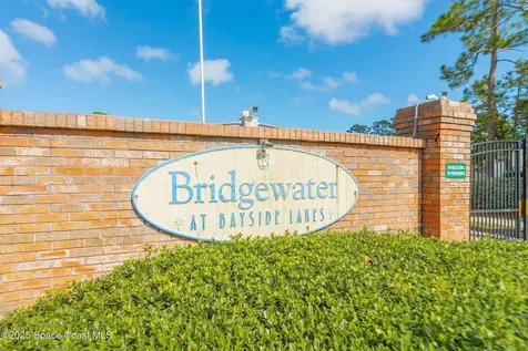 1733 La Maderia Drive SW Palm Bay FL 32908