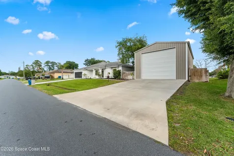 2943 Toulon Road SE Palm Bay FL 32909