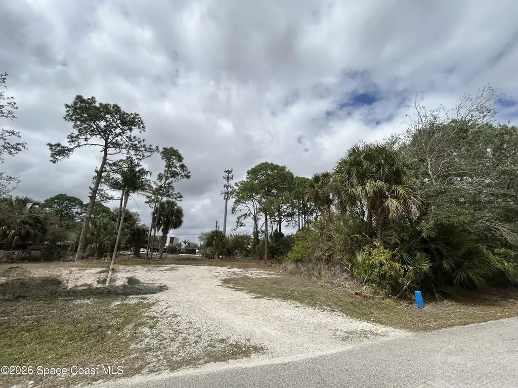 126 Deauville Avenue SE Palm Bay FL 32909