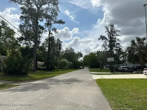 1353 Live Oak Lane Jacksonville FL 32206