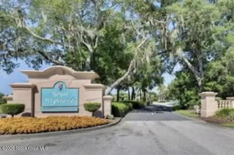 5745 King James Avenue Leesburg FL 34748