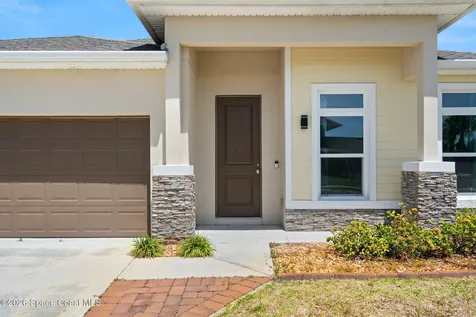 1052 Corbin Circle SW Palm Bay FL 32908