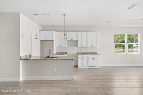 1052 Corbin Circle SW Palm Bay FL 32908