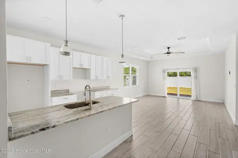 1052 Corbin Circle SW Palm Bay FL 32908