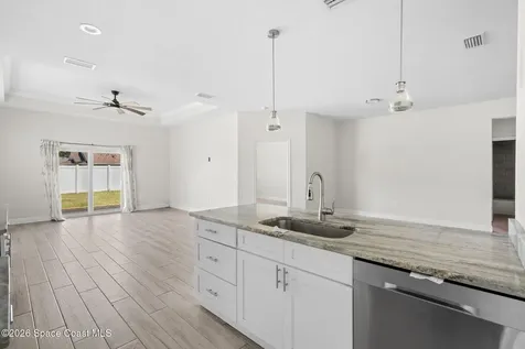 1052 Corbin Circle SW Palm Bay FL 32908
