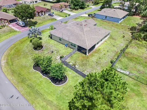 453 Danis Road SW Palm Bay FL 32908