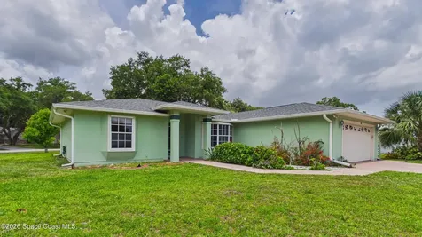 470 Golden Dove Avenue NE Palm Bay FL 32907