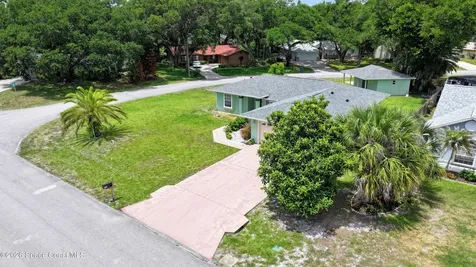 470 Golden Dove Avenue NE Palm Bay FL 32907