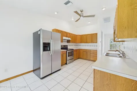 470 Golden Dove Avenue NE Palm Bay FL 32907