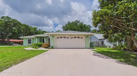 470 Golden Dove Avenue NE Palm Bay FL 32907