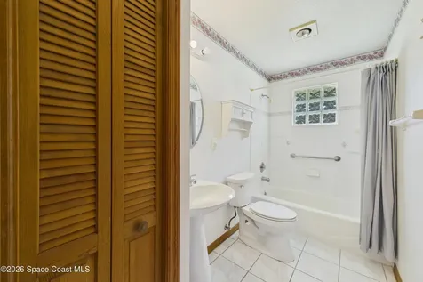 470 Golden Dove Avenue NE Palm Bay FL 32907
