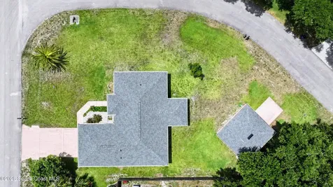 470 Golden Dove Avenue NE Palm Bay FL 32907