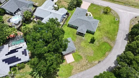 470 Golden Dove Avenue NE Palm Bay FL 32907