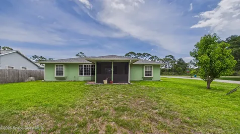 470 Golden Dove Avenue NE Palm Bay FL 32907
