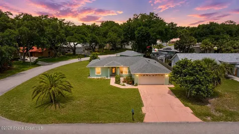 470 Golden Dove Avenue NE Palm Bay FL 32907
