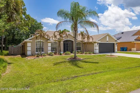 121 Nadell Avenue NW Palm Bay FL 32907