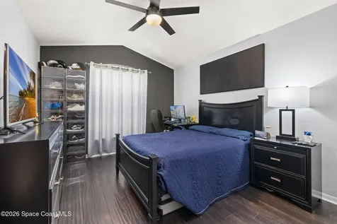 121 Nadell Avenue NW Palm Bay FL 32907