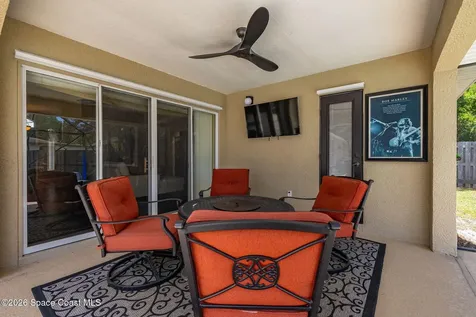 121 Nadell Avenue NW Palm Bay FL 32907