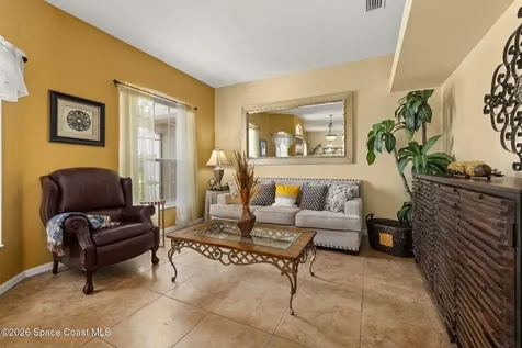 121 Nadell Avenue NW Palm Bay FL 32907