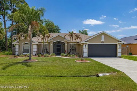 121 Nadell Avenue NW Palm Bay FL 32907
