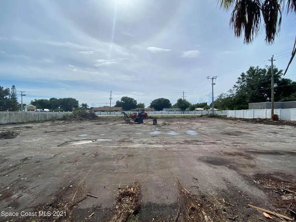 2745 N Wickham Road Melbourne FL 32935
