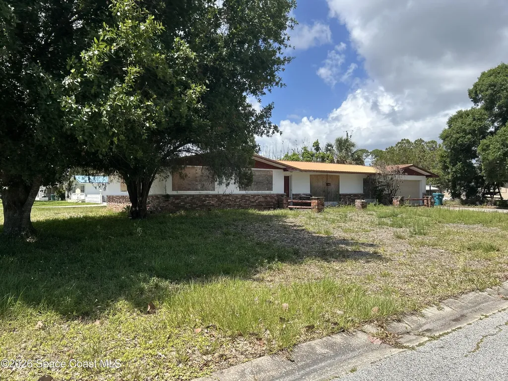 909 Hall Street Melbourne FL 32901