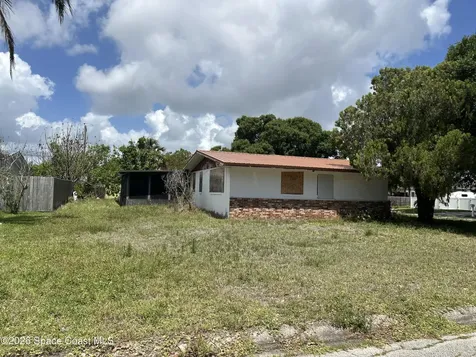 909 Hall Street Melbourne FL 32901