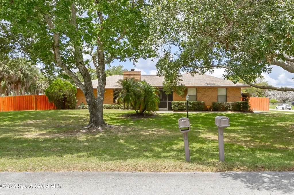 460 Neptune Drive NE Palm Bay FL 32907