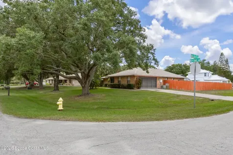 460 Neptune Drive NE Palm Bay FL 32907