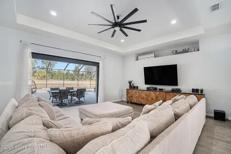 7403 NE 22nd Court Road Ocala FL 34479