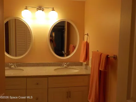 3711 Vista Oaks Circle NE Palm Bay FL 32905